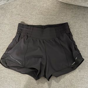 Like NEW Lululemon Hotty Hot Shorts